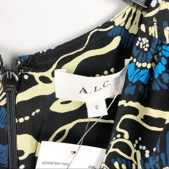 A.L.C. Roxy Celestial Printed Silk Long Sleeve V Neck Mini Dress Black Cocktail - Picture 8 of 10